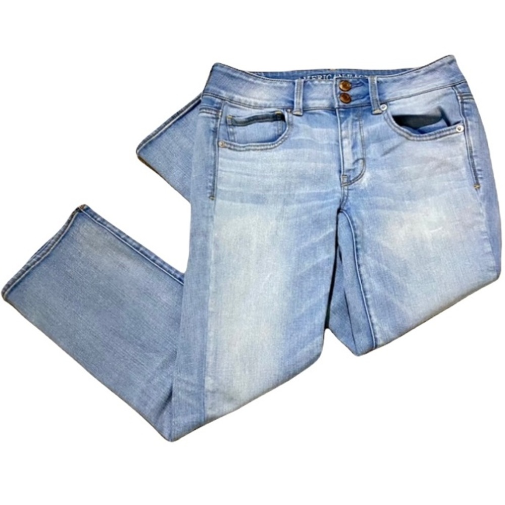 American Eagle Artist Crop Jeans - Medium Blue Wash - Women's size 4 Regular